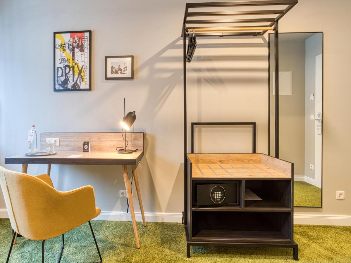 Vienna House Easy By Wyndham Ингольштадт Экстерьер фото